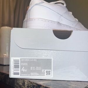 Boys Size 4y Nike Shoes